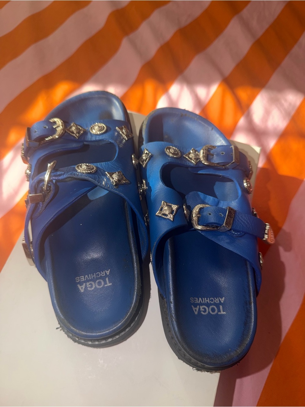Girls Bright Blue Studded Kids Slide Sandals size 33 EU - Picture 5 of 7